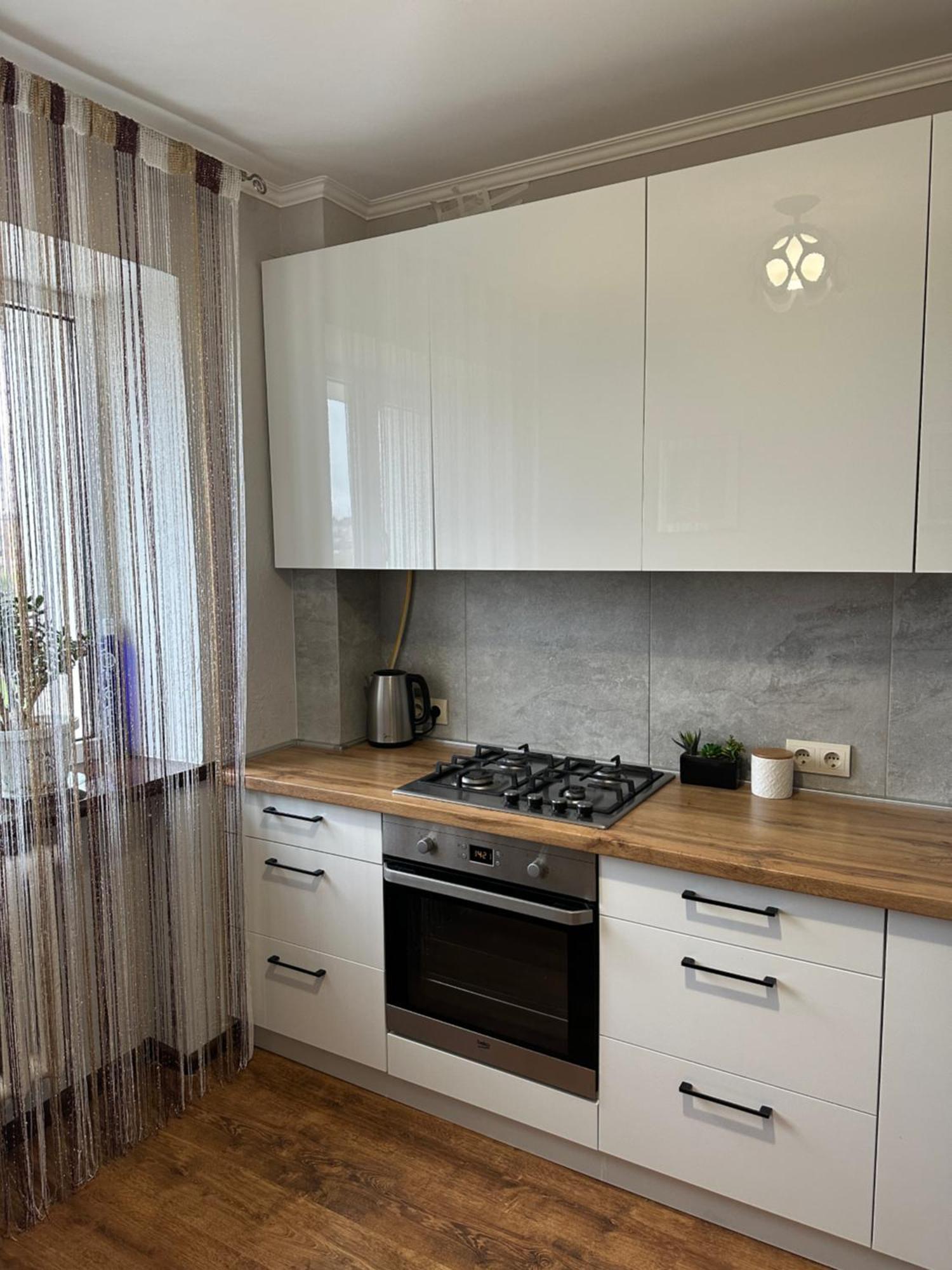 1Кім В Центрі,Вул.Набережна Riwne Exterior foto
